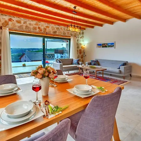 Willa Patara 1 Bedroom With Pool *